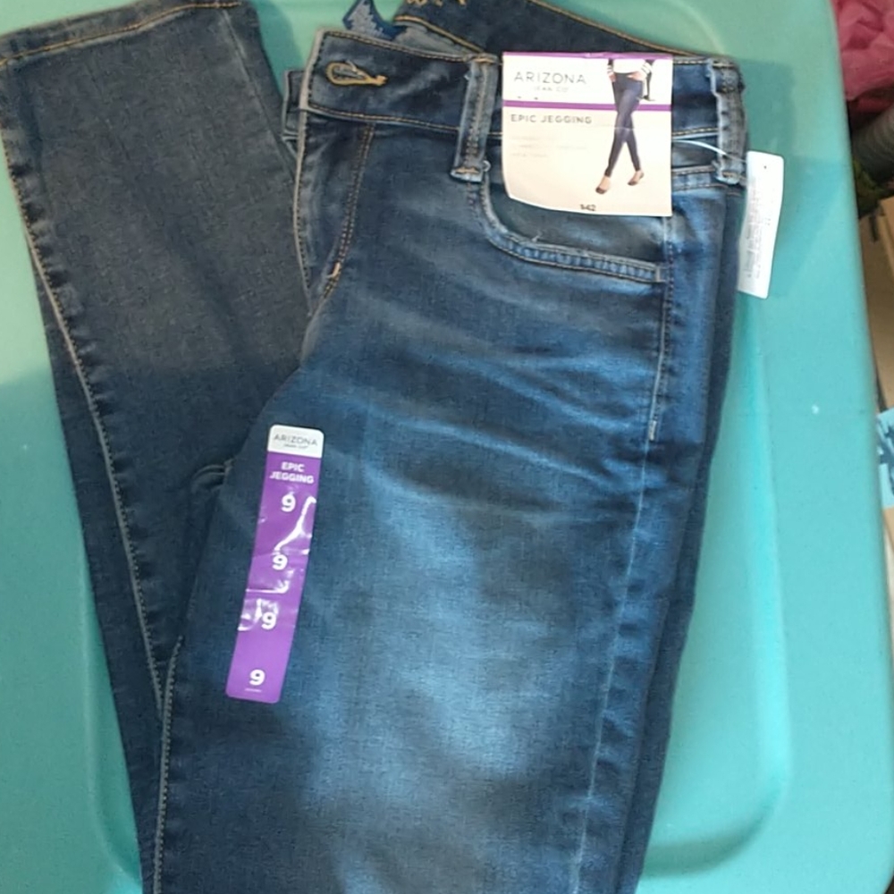 NWT Arizona Epic Jegging